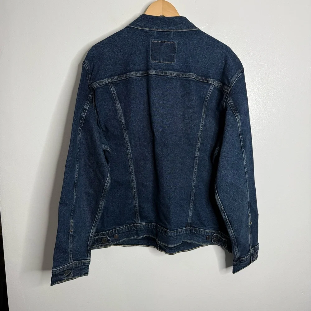 NWT Levi's‎ Men's Trucker Jacket In Colusa Medium Wash Denim Size X-Large